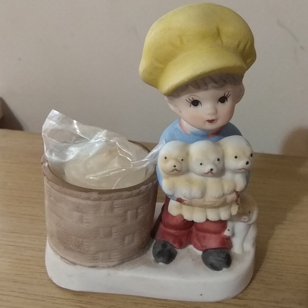 💫 1976 Little Luvkins Vintage Figurine